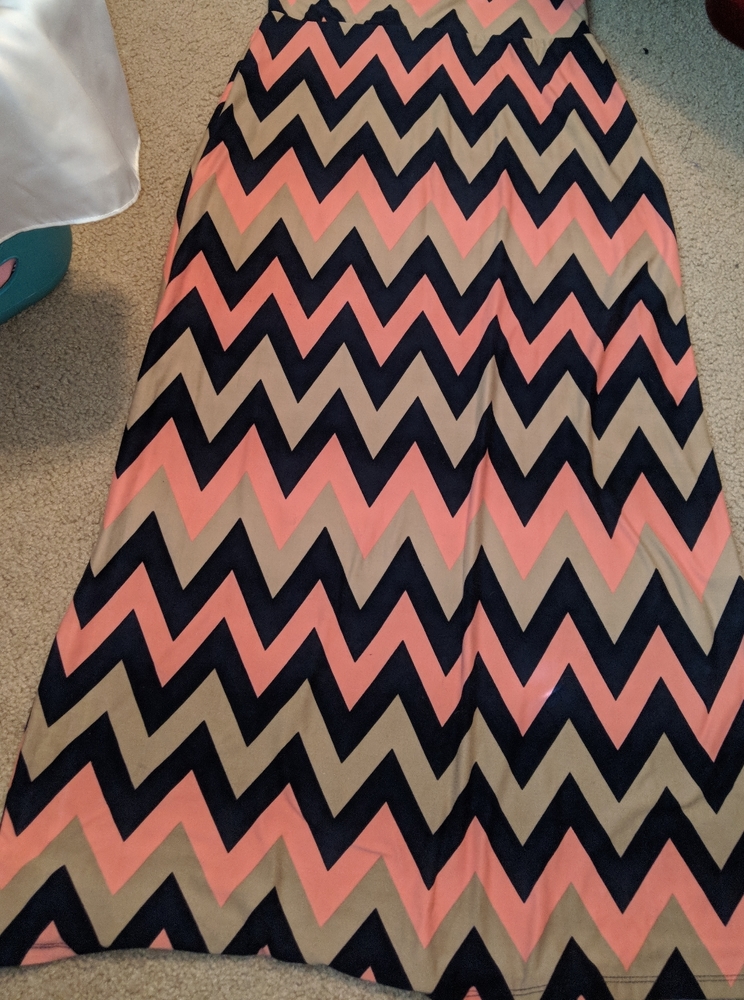 Rue 21 - Coral, navy, tan Chevron Maxi skirt - medium - stretchy